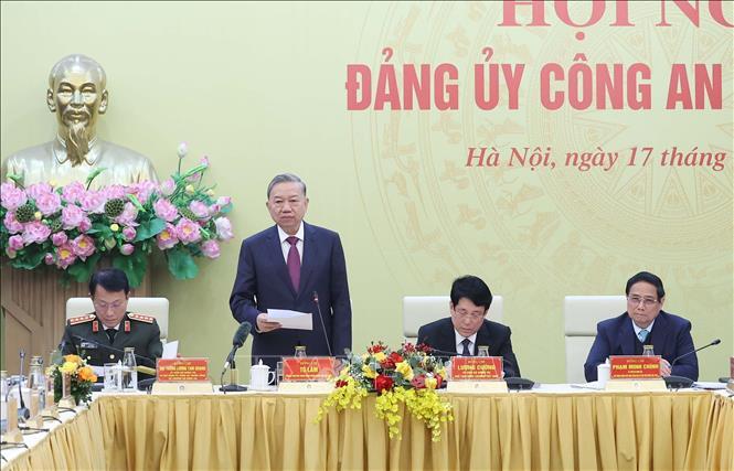 Tổng Bí thư: Bảo đảm an ninh, trật tự phải góp phần mở rộng không gian phát triển