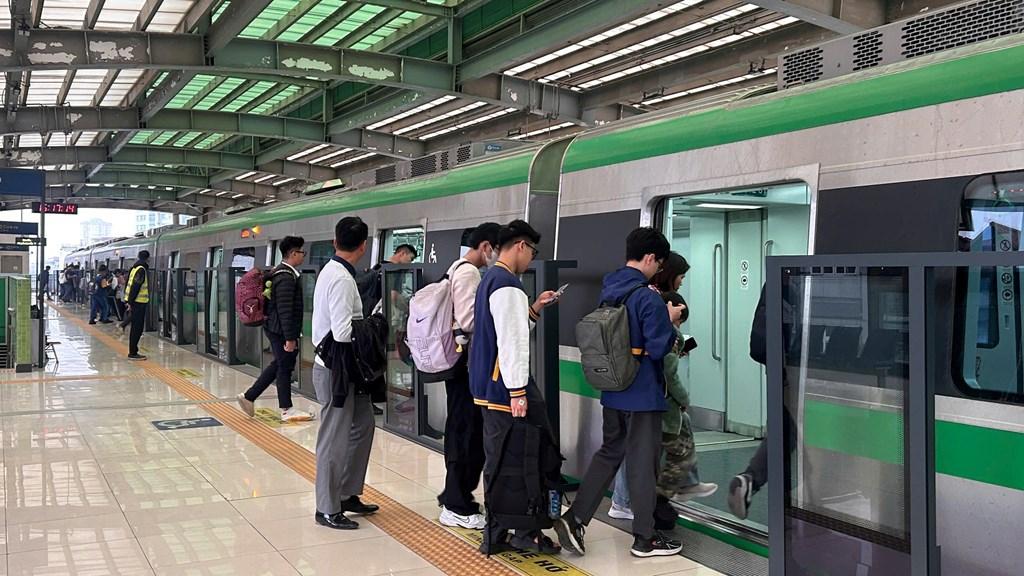 Hà Nội Metro vận chuyển gần 21 triệu lượt khách