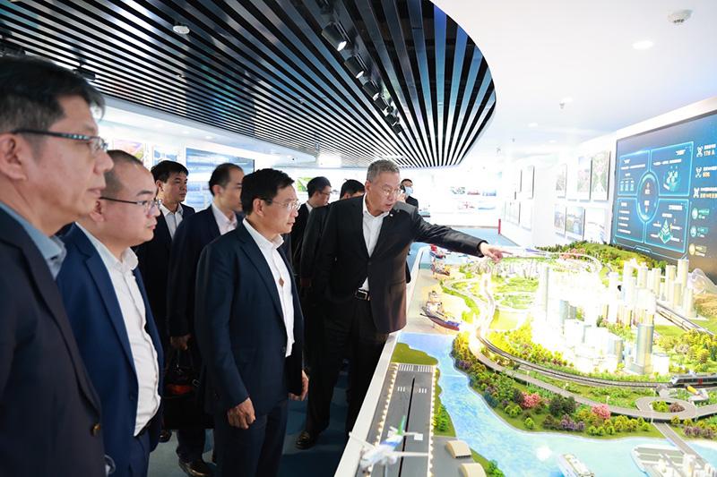 chuyen-chua-ke-ve-cuoc-truong-chinh-mang-ten-duong-sat-toc-do-cao