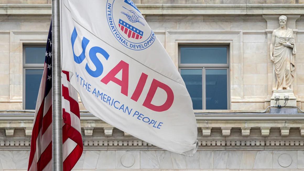 Chính quyền Mỹ sẽ sa thải 2.000 nhân viên USAID