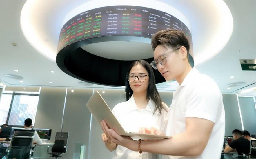 dong-luc-manh-me-cho-thi-truong-chung-khoan-phat-trien-trong-giai-doan-moi