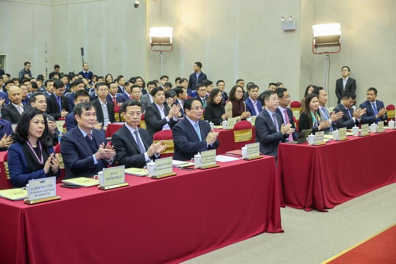 thu-tuong-vtv-phai-luon-doi-moi-sang-tao-la-mot-cho-dua-tinh-than-cua-nhan-dan