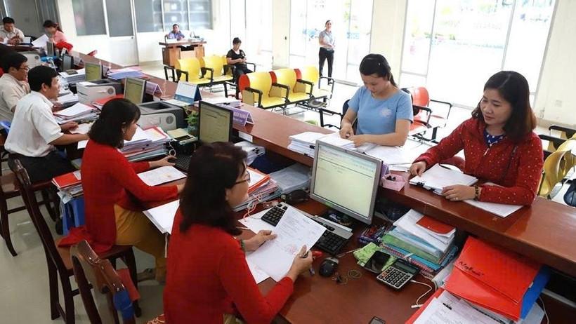 nghi-dinh-347-cat-giam-84-ho-so-chi-thuong-xuyen-va-thanh-toan-trong-ngay