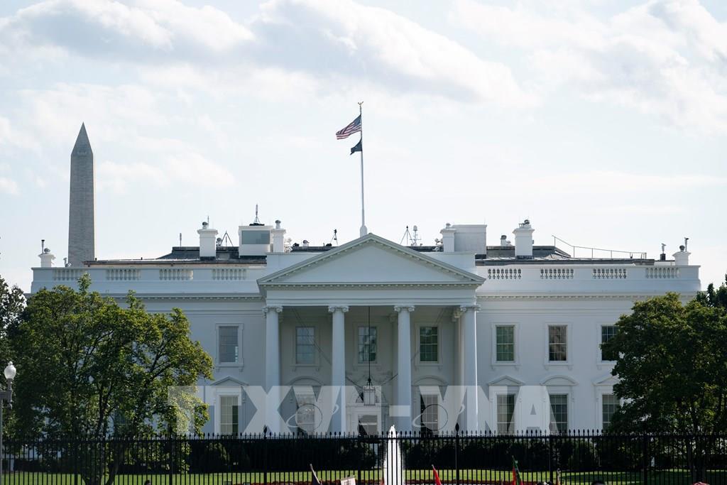 buc-tuong-thue-quan-cua-my-van-kho-doan-dinh