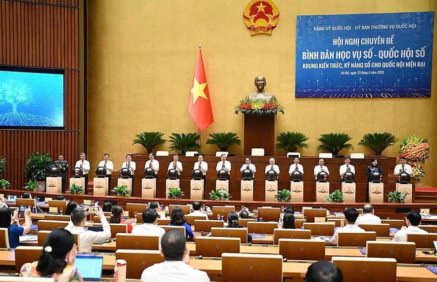 Bài 3 Quốc hội số: Nỗ lực đổi mới để phục vụ Nhân dân