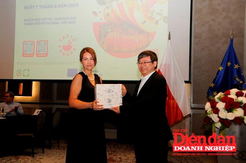 Quan hệ thương mại Việt Nam – Ba Lan còn nhiều dư địa hợp tác