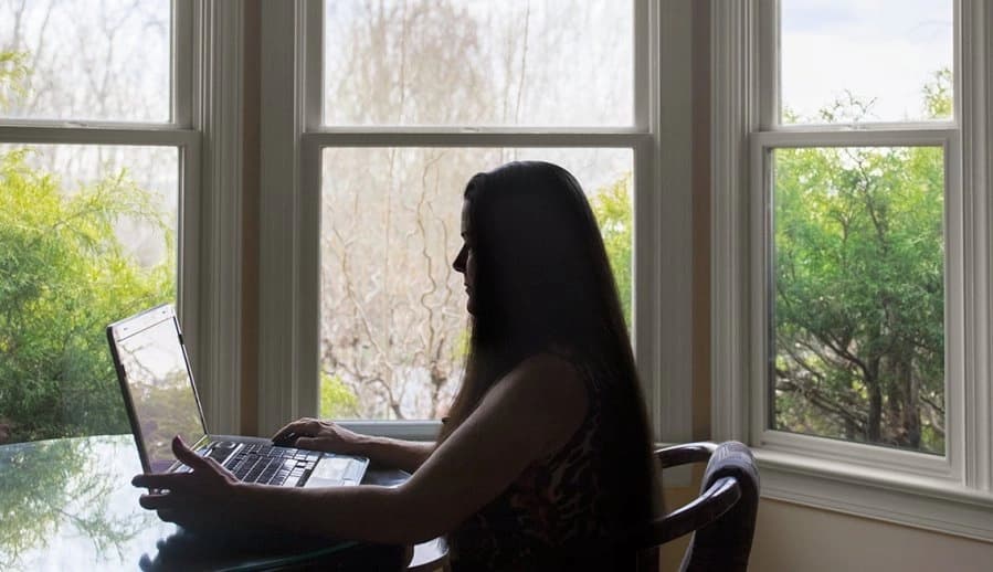 vi-sao-nha-dau-tu-de-sap-bay-lua-dao