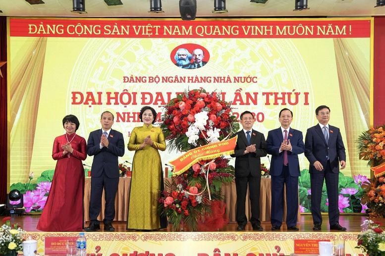Hướng tín dụng vào các lĩnh vực ưu tiên, tạo điều kiện cho khu vực tư nhân tiếp cận vốn thuận lợi, lành mạnh