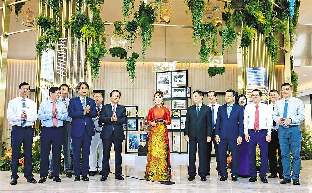 Nữ tỷ phú tự thân Nguyễn Thị Phương Thảo: Khát vọng phụng sự cộng đồng và nhà đầu tư