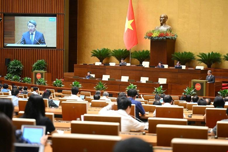 Quốc hội làm nhân sự, bấm nút nhiều nội dung quan trọng