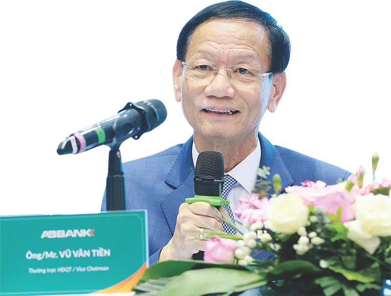 doanh-nhan-vu-van-tien-va-tu-duy-san-sang-thay-doi