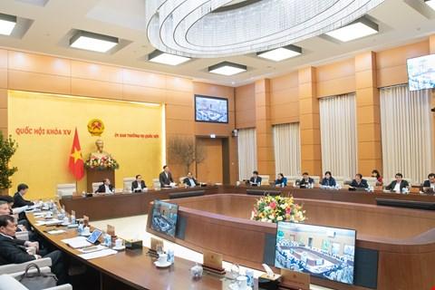 uy-ban-thuong-vu-quoc-hoi-xem-xet-nhieu-noi-dung-phuc-vu-tinh-gon-bo-may
