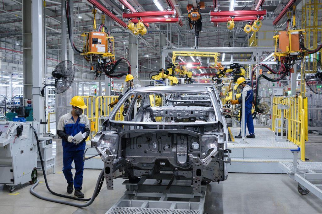 de-xuat-gia-han-uu-dai-thue-cong-nghiep-ho-tro-o-to-den-het-nam-2027