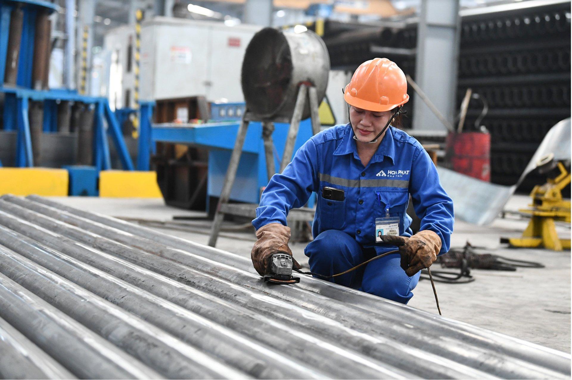 Chuyên gia: 'Tăng trưởng phải dựa trên năng suất và đổi mới sáng tạo'