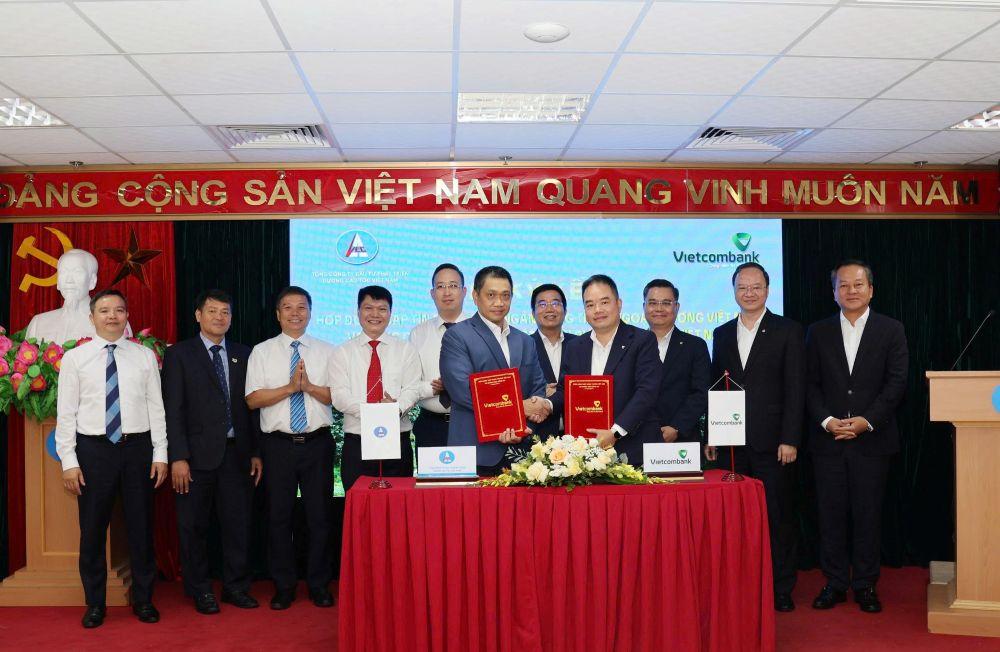 vec-don-nguon-luc-tin-dung-tu-vietcombank-de-dau-tu-mang-luoi-cao-toc-quoc-gia