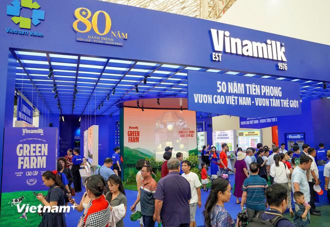 Vinamilk: Tổng doanh thu hợp nhất quý 3 tiến sát cột mốc 17.000 tỷ đồng