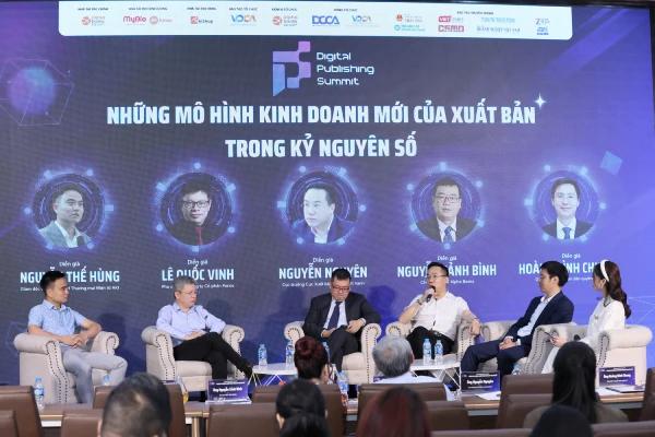 Ngành xuất bản 'thoi thóp’ vì bản quyền