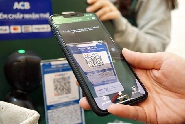 ho-kinh-doanh-phai-thong-bao-tai-khoan-vi-dien-tu-voi-co-quan-thue