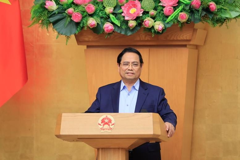 Thủ tướng: Xây dựng các kịch bản điều hành phù hợp tình hình mới, kiên định mục tiêu tăng trưởng từ 10% trở lên