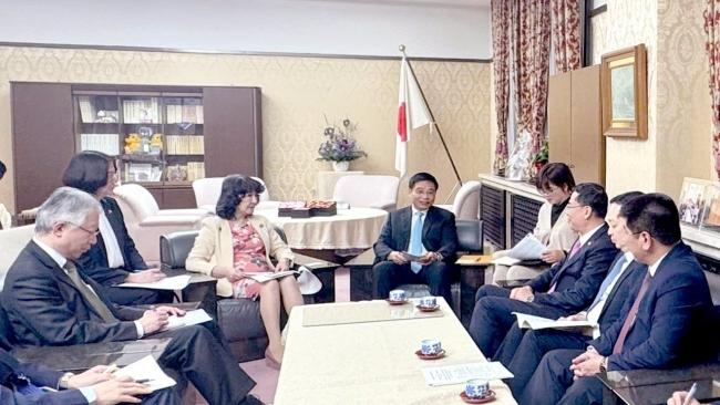 hoi-dam-song-phuong-cap-cao-ve-tai-chinh-giua-viet-nam-va-nhat-ban