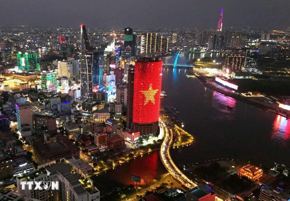 Khát vọng phát triển, tầm nhìn đổi mới và tự chủ chiến lược