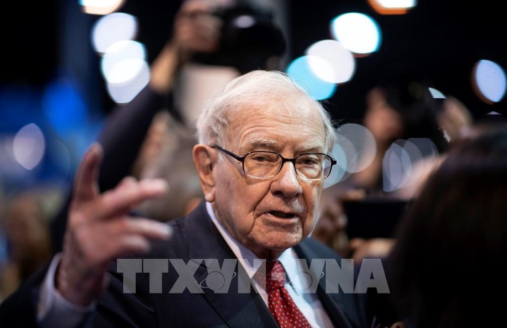 Tỷ phú Warren Buffett coi các công ty thương mại Nhật Bản là khoản đầu tư "siêu dài hạn"