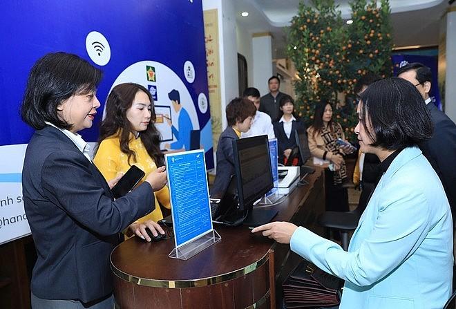 ha-noi-chuan-hoa-toan-bo-thu-tuc-cho-doanh-nghiep-tren-moi-truong-so