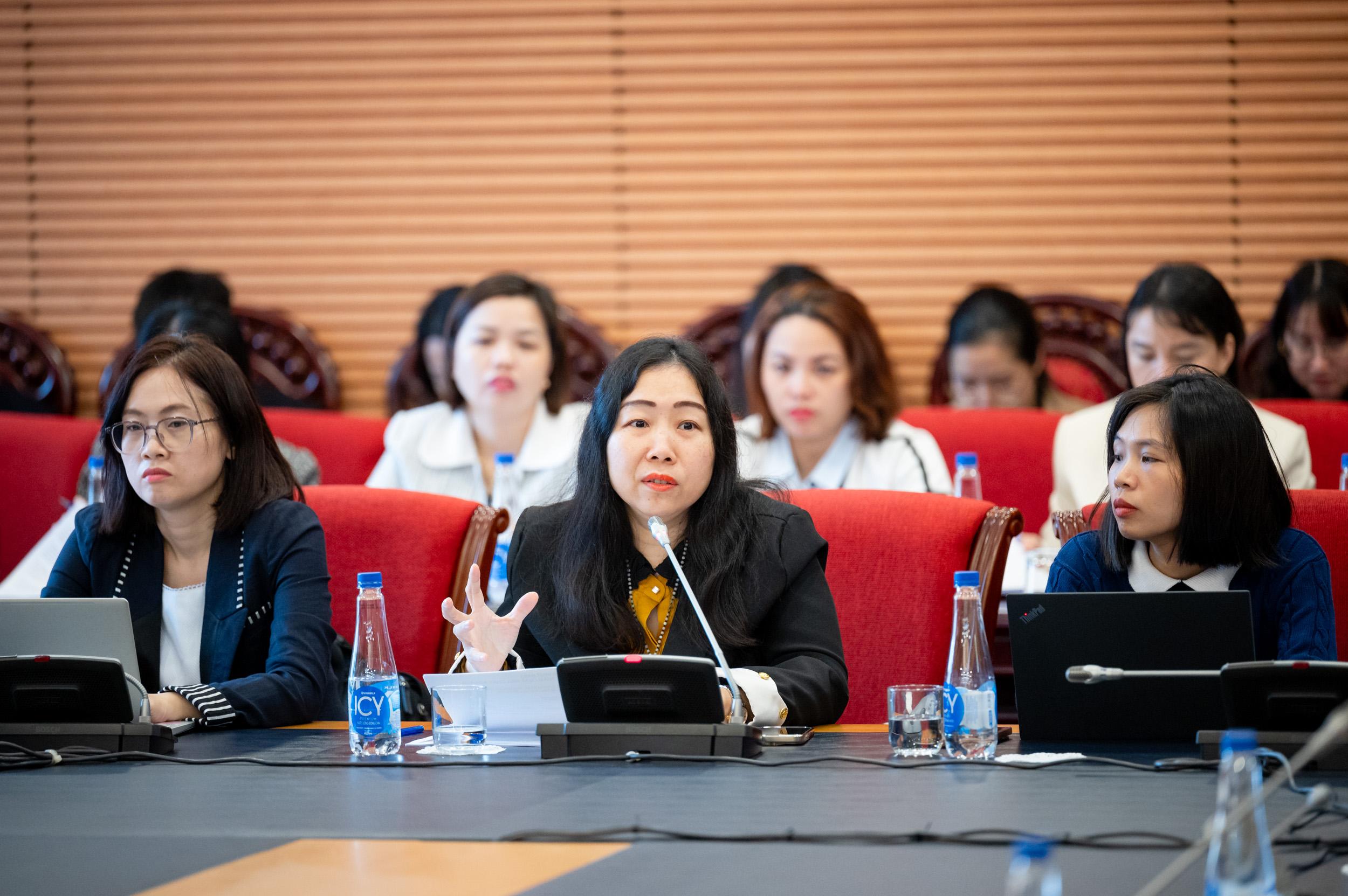 Sửa Luật Hóa chất: Giảm 9 nhóm thủ tục hành chính, doanh nghiệp thấy có thể giảm thêm