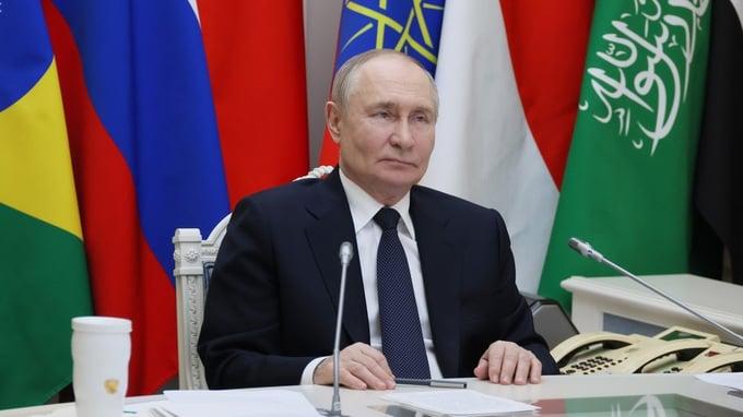 tong-thong-nga-vladimir-putin-tuyen-bo-brics-vuot-qua-g7-ve-tong-gdp