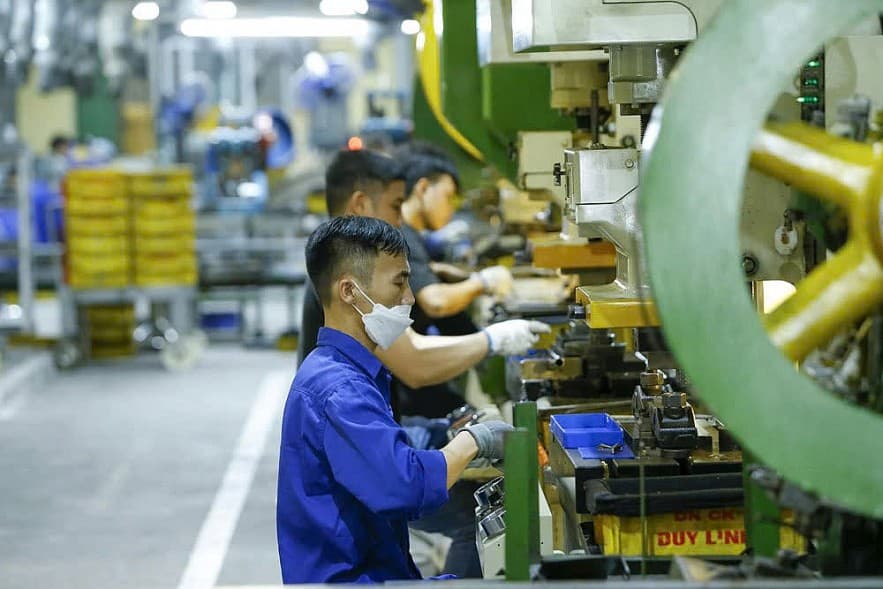 quan-tri-rui-ro-tam-khien-chong-chiu-trong-the-gioi-bat-on