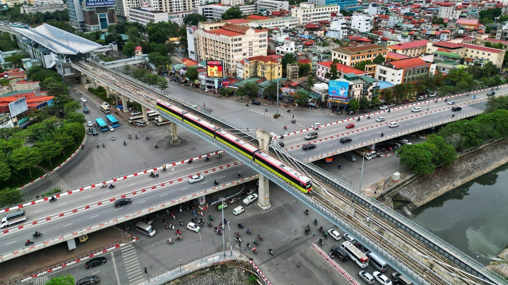 Áp lực tiêu tiền 2025: Đột phá cơ chế để giải ngân 800.000 tỷ đồng