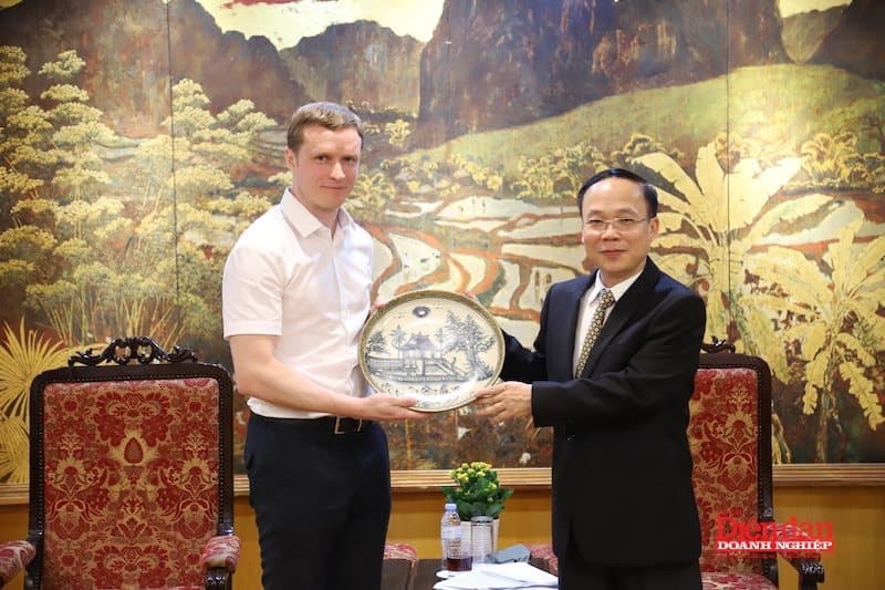 Tăng cường hợp tác năng lượng Việt Nam và tỉnh Tyumen, Liên bang Nga