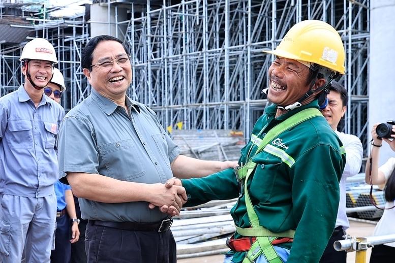 Thủ tướng chỉ đạo tháo gỡ vướng mắc các dự án phục vụ APEC tại Phú Quốc