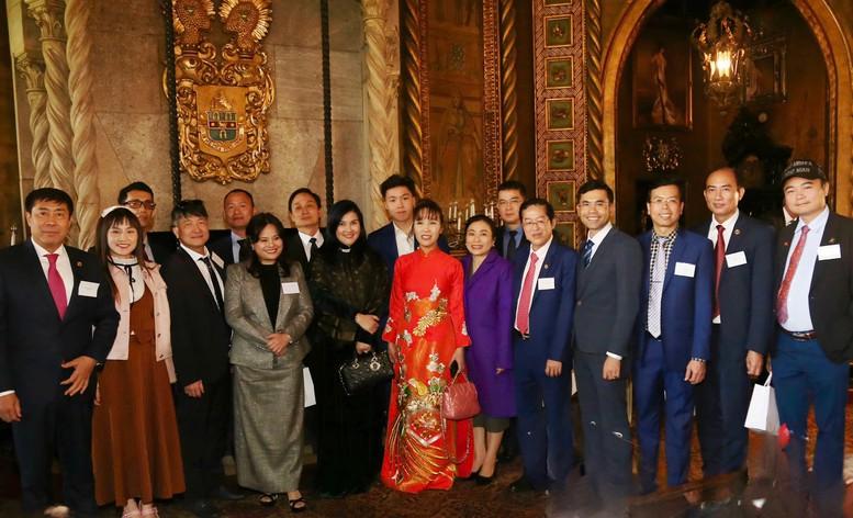 ty-phu-nha-sang-lap-vietjet-gap-go-cac-doi-tac-chien-luoc-tai-hoa-ky