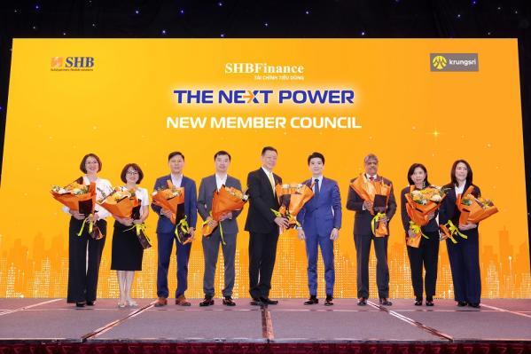 su-but-pha-cua-ngan-hang-mo-dau-lan-song-nhan-sap-nhap-va-tam-nhin-chien-luoc-truoc-thoi-cuoc