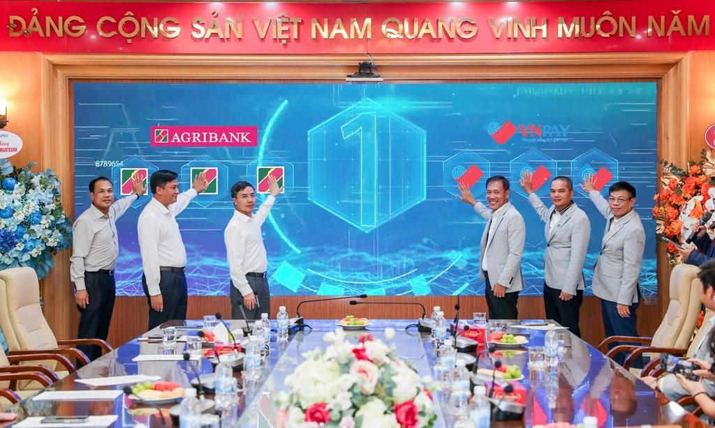 agribank-chinh-thuc-ra-mat-giai-phap-open-smartbank