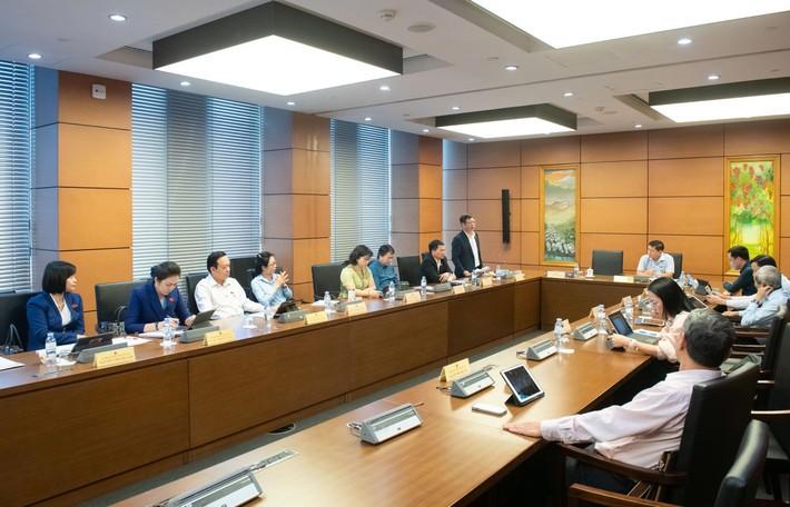 thiet-lap-co-so-phap-ly-de-quan-ly-giao-dich-tien-ao-tai-san-ao-tren-khong-gian-mang