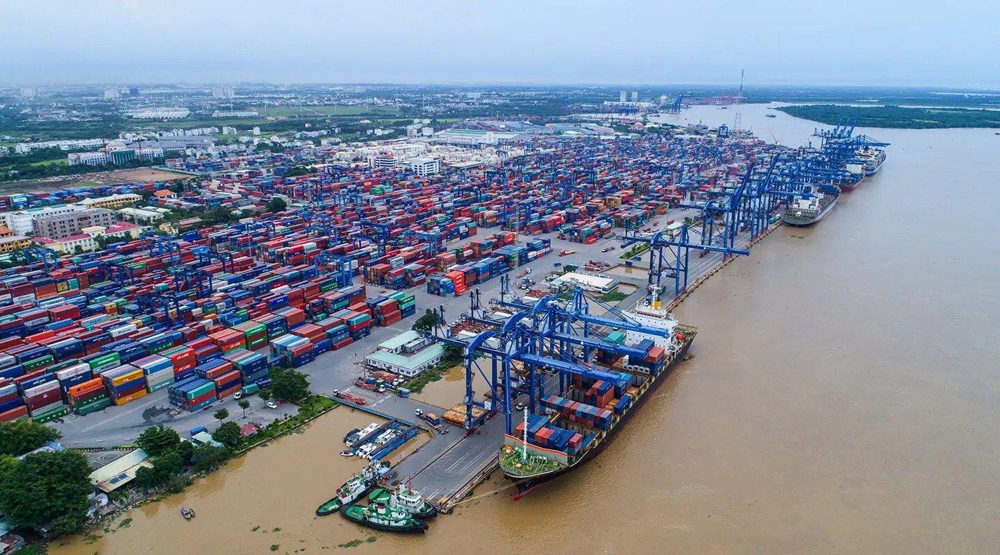 co-hoi-nao-cho-doanh-nghiep-xuat-khau-viet-nam-sau-cang-thang-o-trung-dong