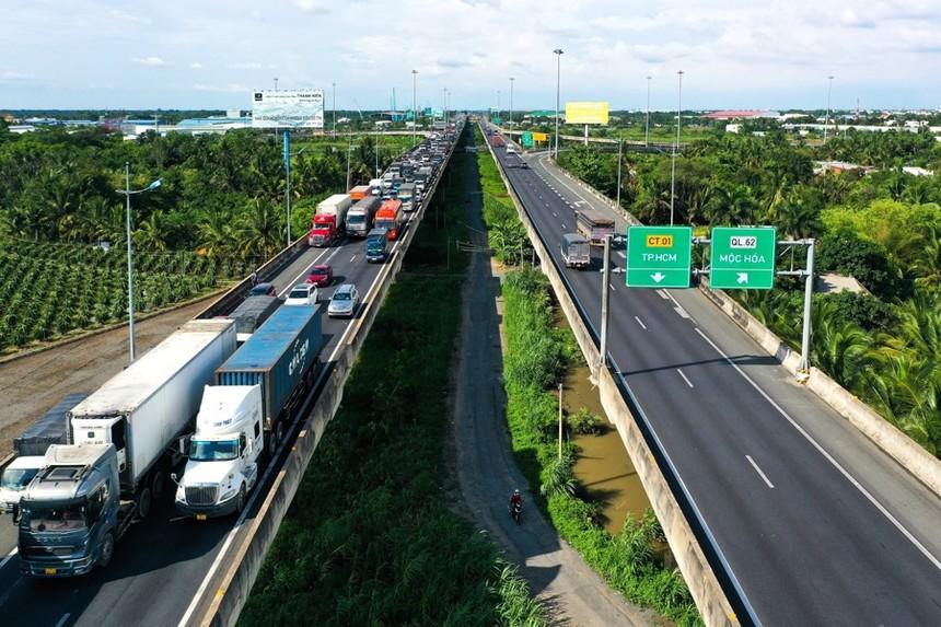 Hé lộ chi phí xây dựng cầu cạn cao tốc tại khu vực Đồng bằng sông Cửu Long