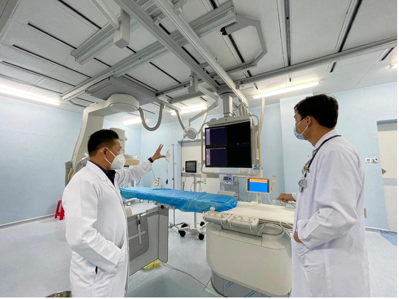 cap-phep-thiet-bi-y-te-hang-nghin-ho-so-ton-dong-dn-lo-mat-co-hoi