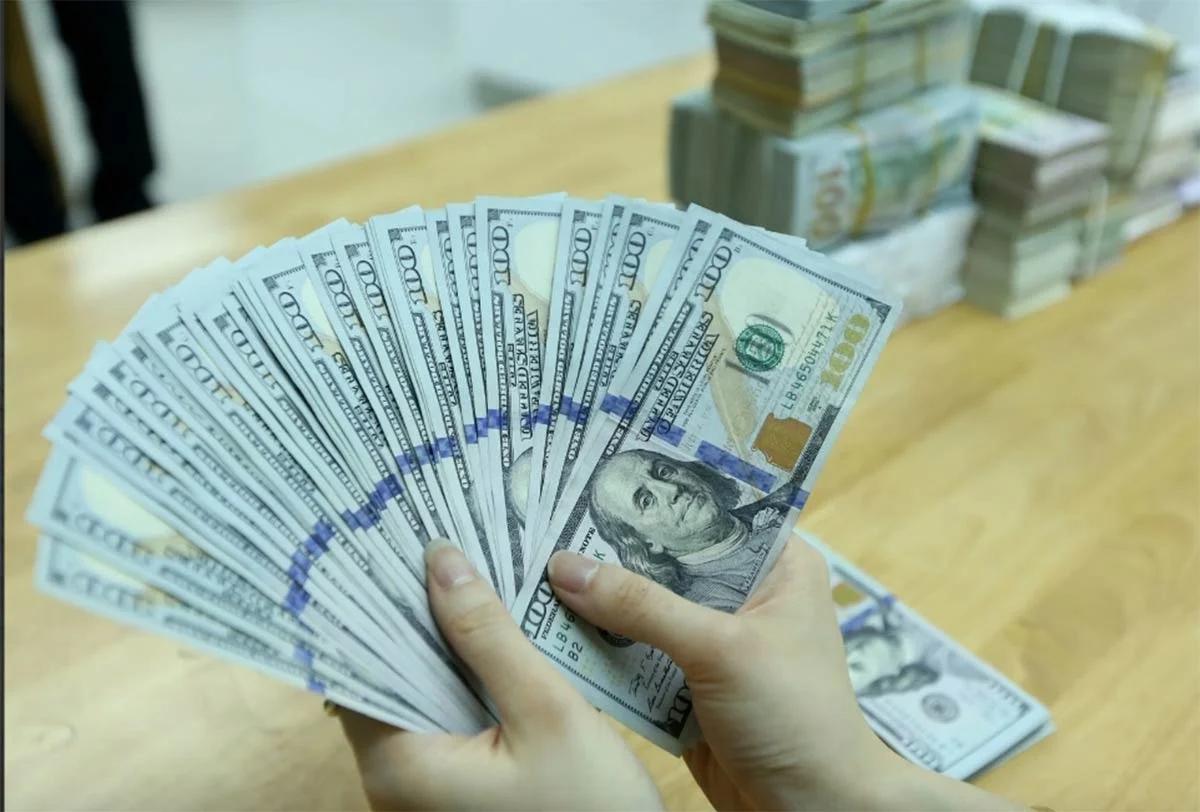 gia-usd-tu-do-lap-ky-luc-moi-vuot-26500-dong