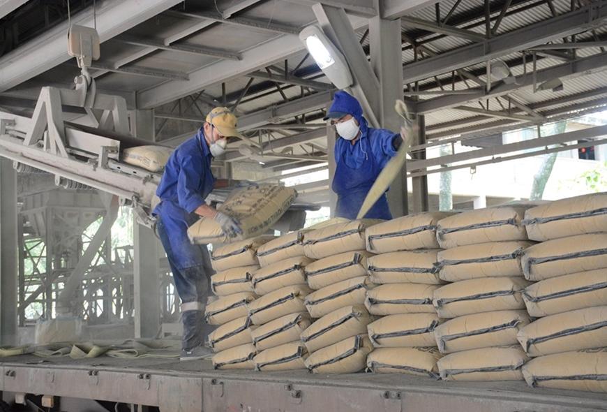 Doanh nghiệp phải kê khai giá hàng hóa, dịch vụ xi măng theo quy định mới