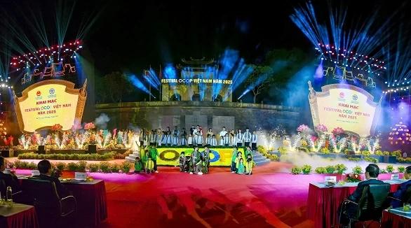 unesco-gui-thong-diep-chuc-mung-viec-bo-chinh-tri-dang-cong-san-viet-nam-ban-hanh-nghi-quyet-so-80-nqtw-ve-phat-trien-van-hoa