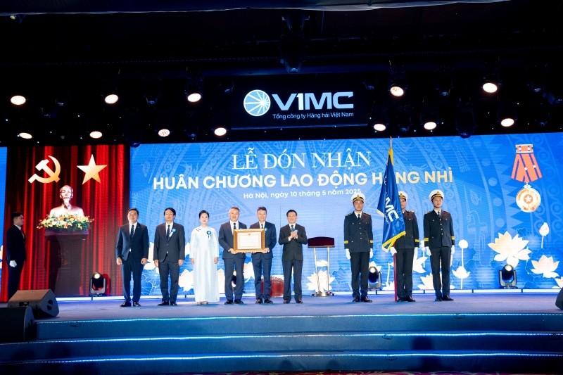 vimc-ky-niem-30-nam-thanh-lap-va-don-nhan-huan-chuong-lao-dong-hang-nhi