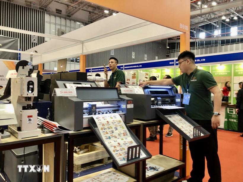 350 doanh nghiệp tham gia triển lãm thiết bị công nghiệp in ấn, đóng gói bao bì