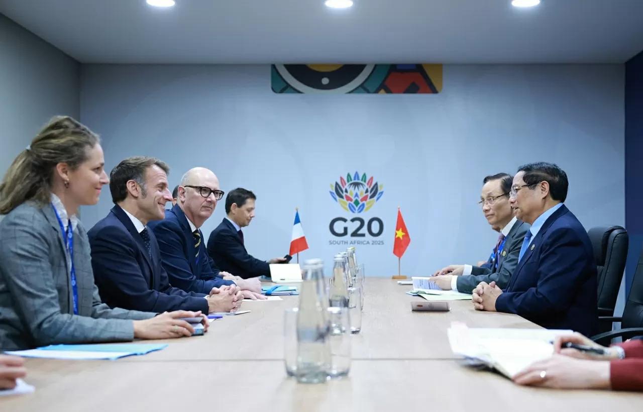 thu-tuong-pham-minh-chinh-thao-luan-voi-cac-doi-tac-ben-le-hoi-nghi-thuong-dinh-g20