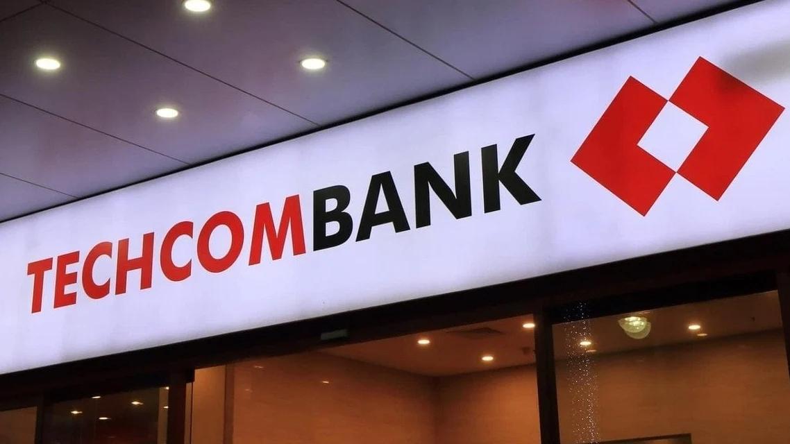 giam-cho-vay-bat-dong-san-de-ha-do-cao-techcombank-tim-tru-cot-moi