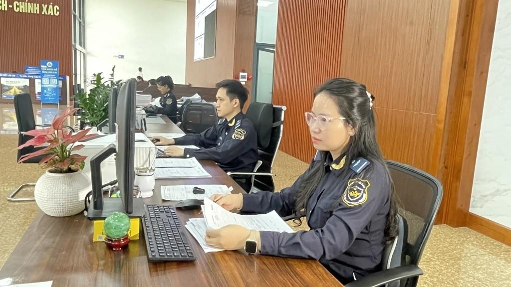 Chuyển đổi dữ liệu về công nghệ thông tin hải quan xong trước 15/3