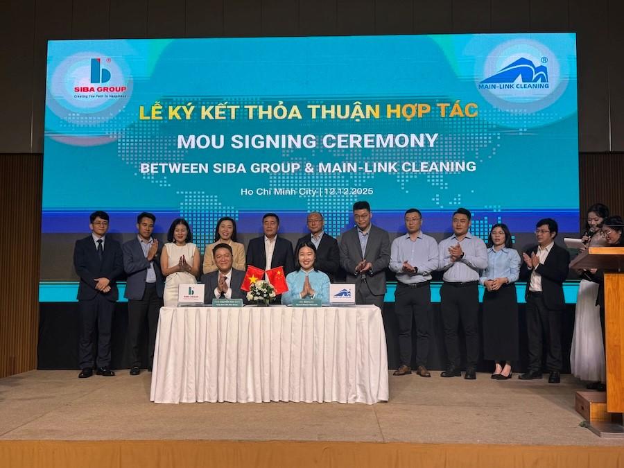 FLC trở lại thân tàu Bamboo Airways; VinCons tuyển trăm ngàn công nhân; CT Group bắt tay với đại học “Ivy League của Anh