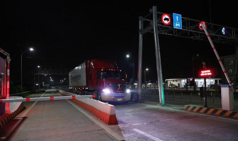 Chính thức thu phí 5 tuyến cao tốc Bắc-Nam: Giai đoạn mới trong vận hành hạ tầng giao thông quốc gia